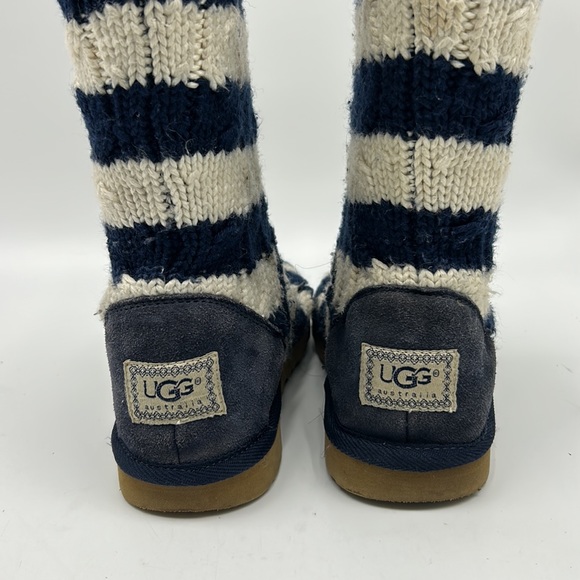 UGG AUSTRALIA BOOT WOMEN SIZE 8 WINTER CARDY NAVY CREAM BOOT - Picture 6 of 10